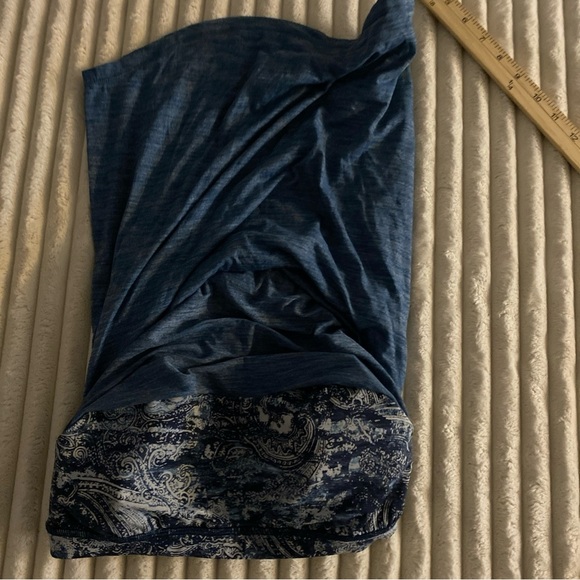 Lululemon Athletica Blue Backless Tank Top 2 in 1 Size 4 - Picture 6 of 8